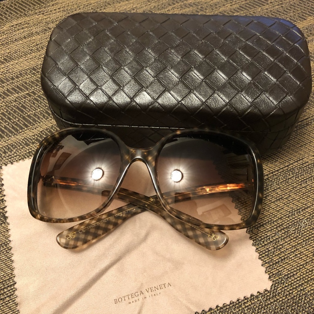 BOTTEGA VENETA women’s sunglasses